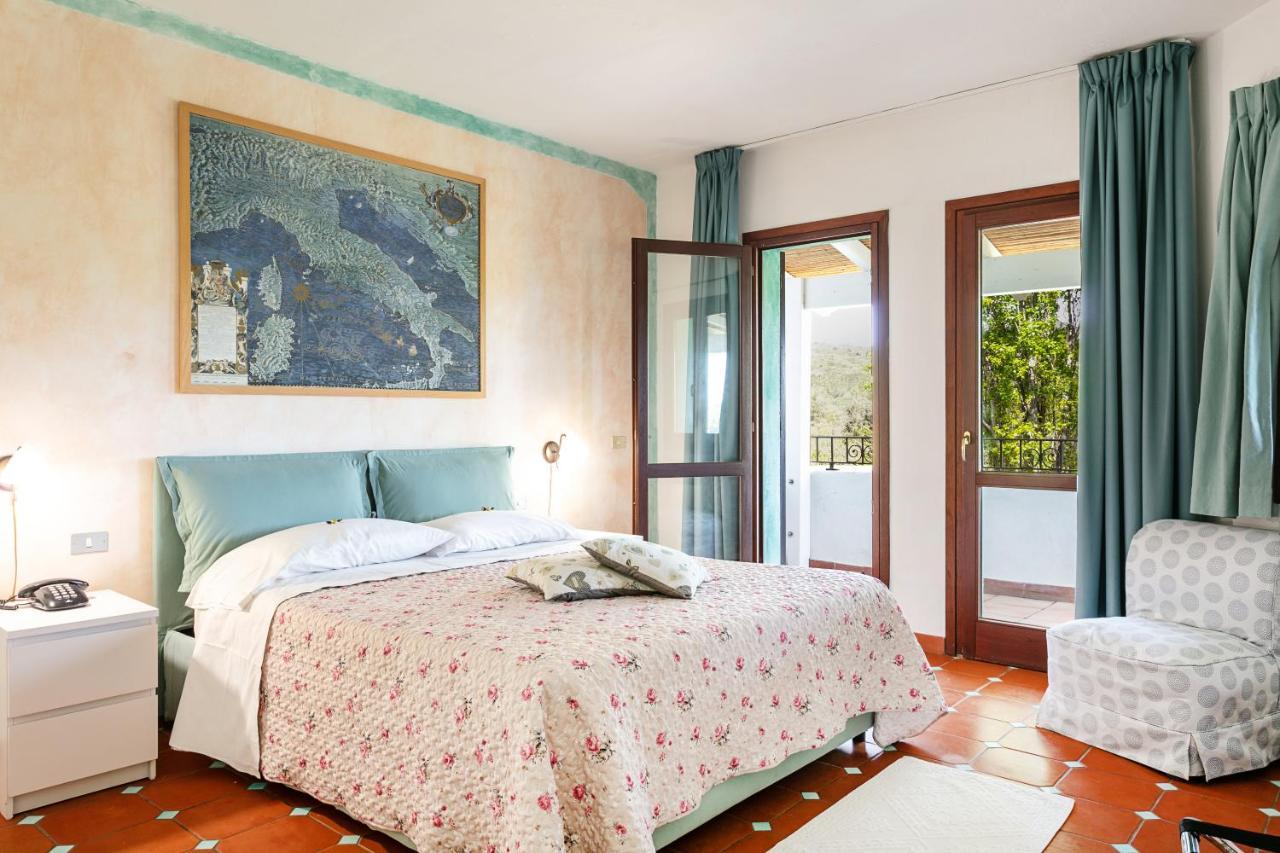 Hotel Stefania Boutique Hotel By The Beach Olbia Quarto foto